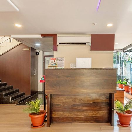 Hotel Treebo Purple Square Hajdarabad Zewnętrze zdjęcie