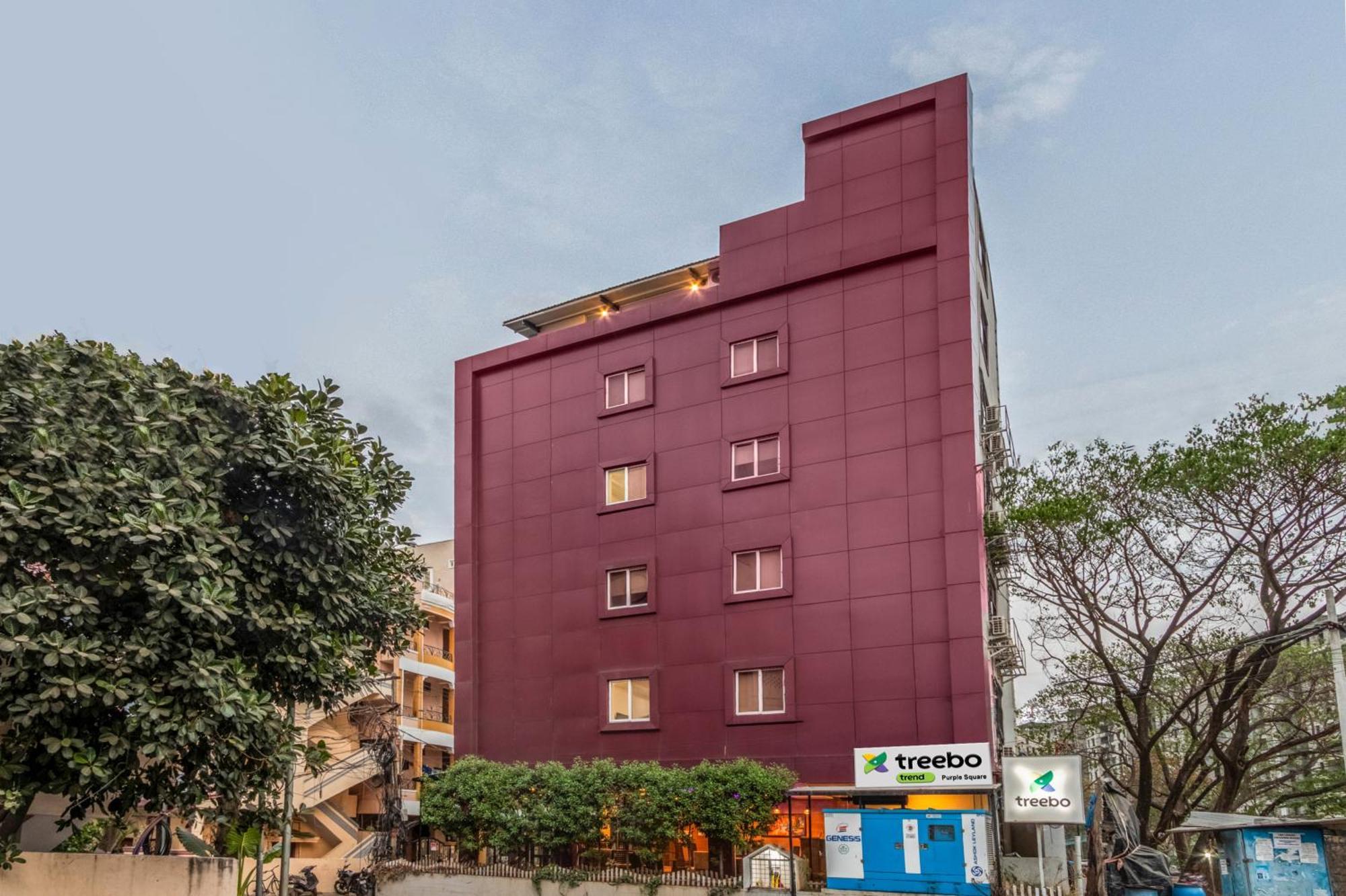 Hotel Treebo Purple Square Hajdarabad Zewnętrze zdjęcie